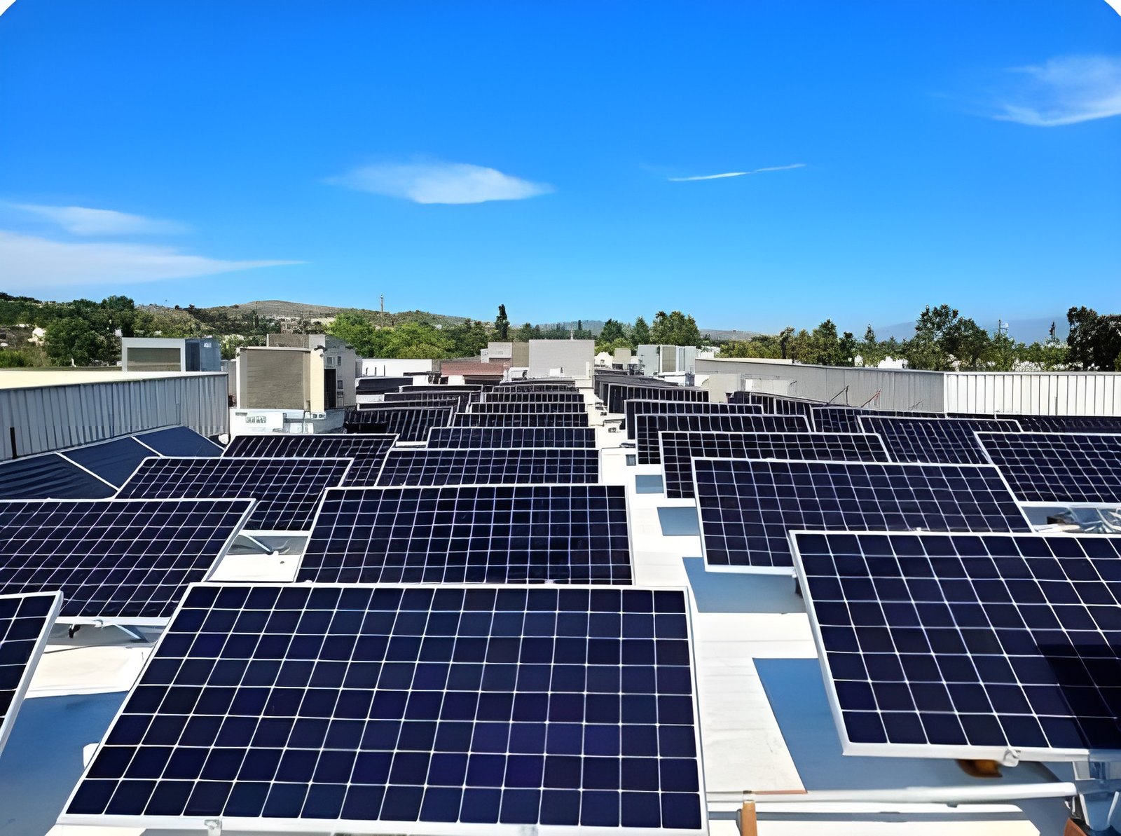 Commercial rooftop solar plant on a building roof